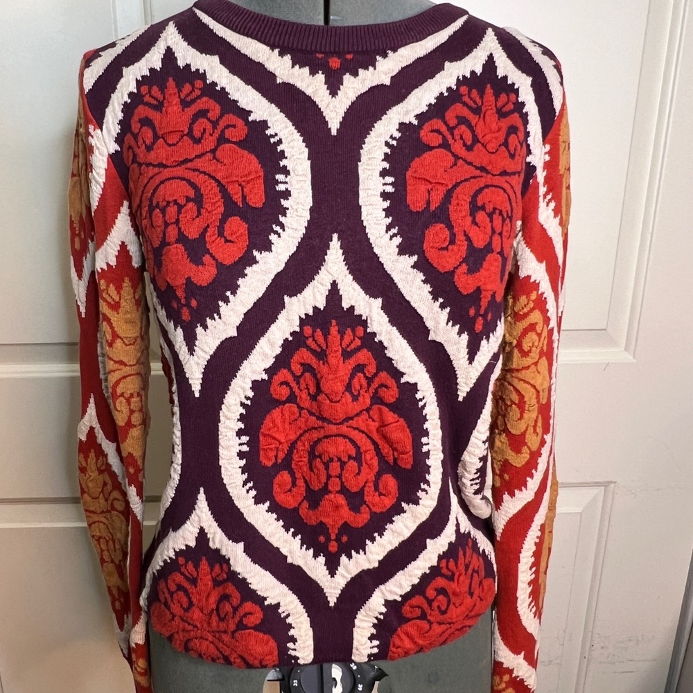 Glamorous Red and Purple Ornate Sweater